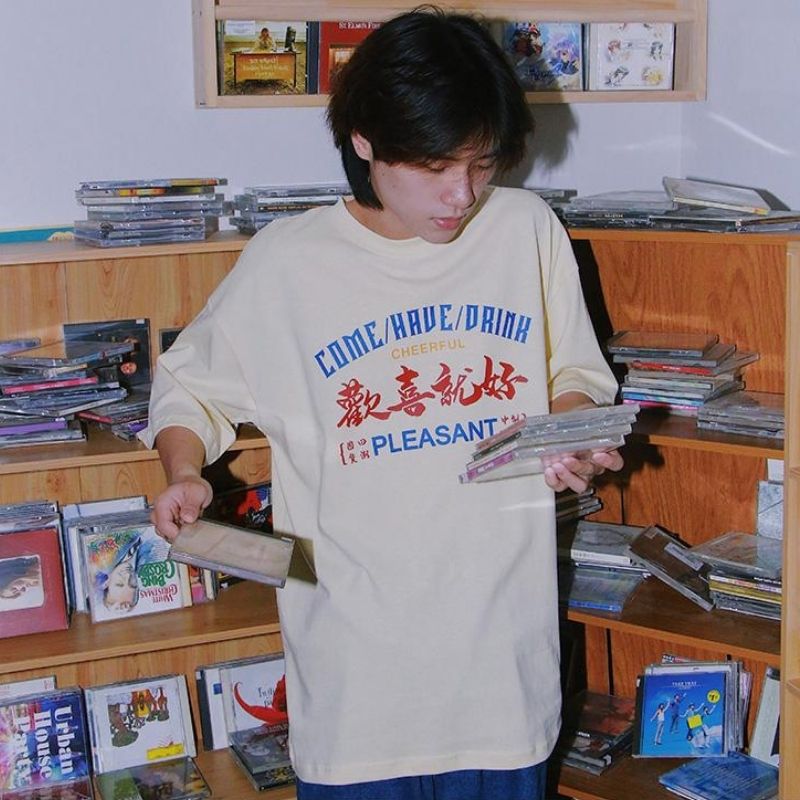 Japanese T-Shirt Pleasant